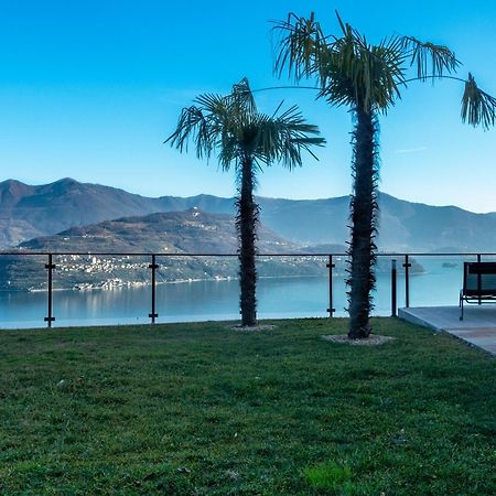Mia Isola With Lake View, Garden And Swimming Pool Parzanica Eksteriør bilde
