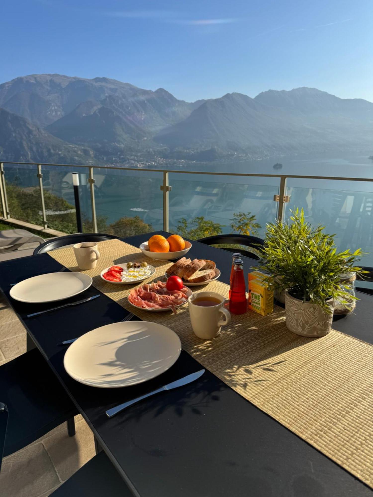 Mia Isola With Lake View, Garden And Swimming Pool Parzanica Eksteriør bilde